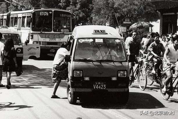 鍖椾含浜哄嚭绉熻溅鏁呬簨,鍖椾含浜虹殑鍥炲繂