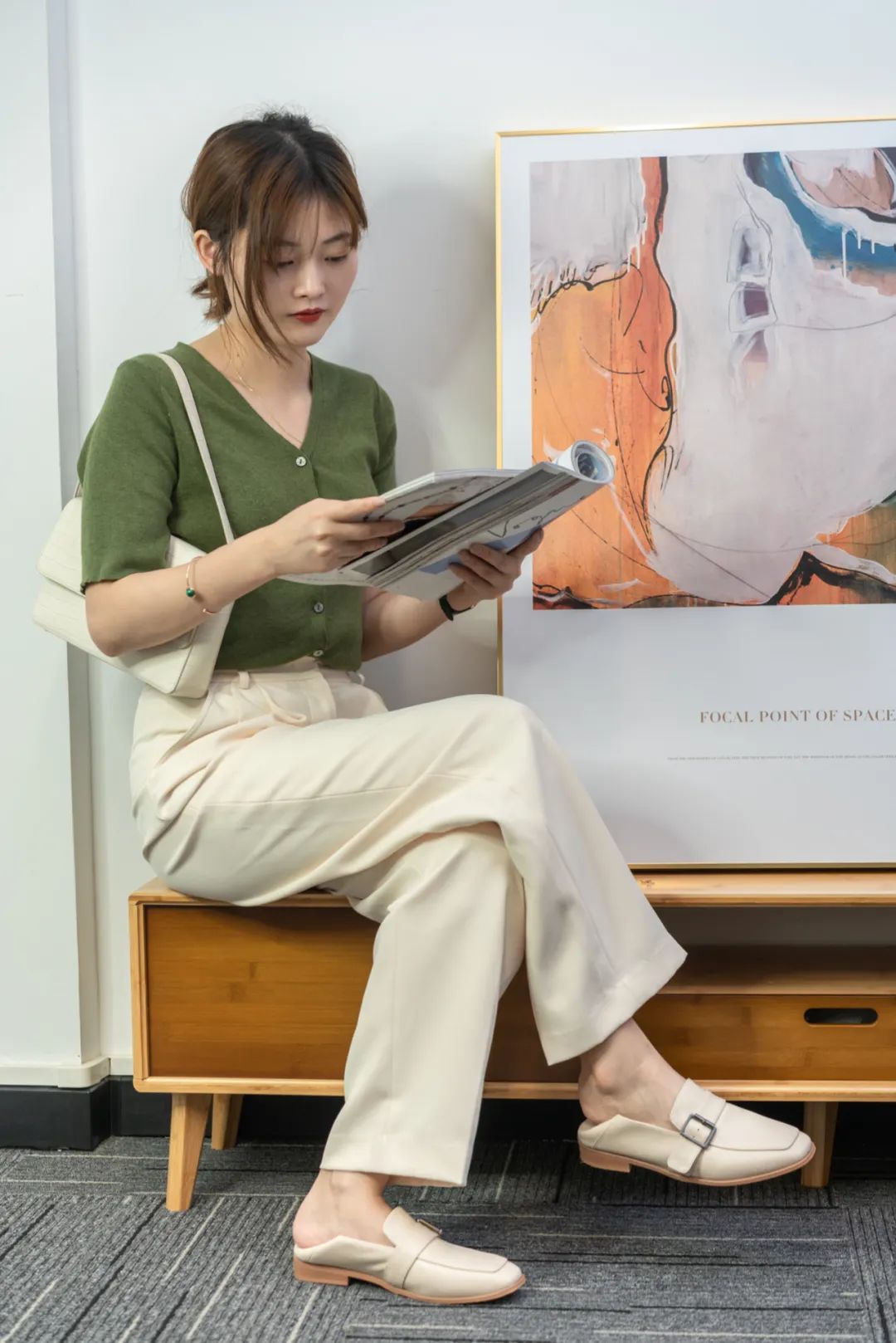 春夏值得入手的10款鞋子,秋天最时髦好穿的鞋这4双必买