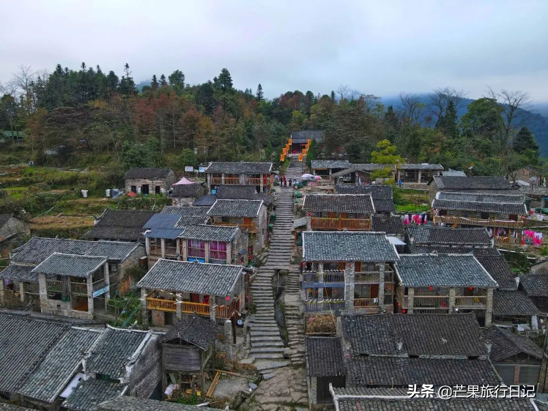 探秘山村古宅视频,广东千年古村落无人村