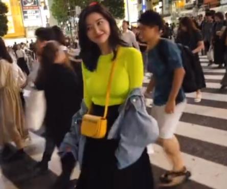 景甜奶油肌照 (景甜的颜值和身材)