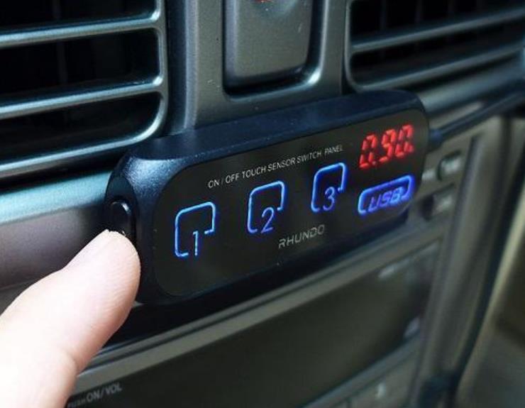 开车用蓝牙听歌,车上的aux接口能用蓝牙吗