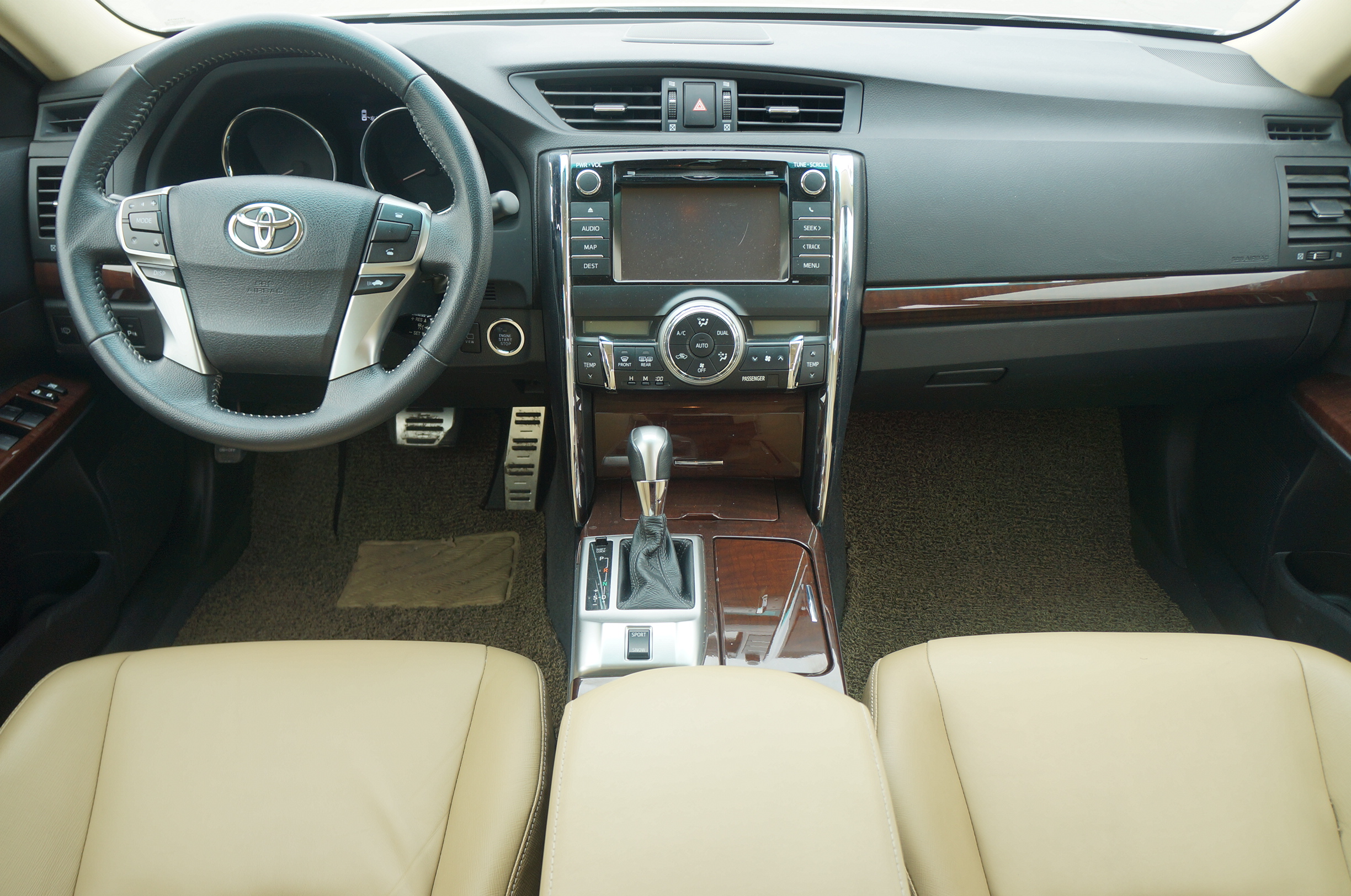 锐志3.0二手车,锐志3.0顶配版