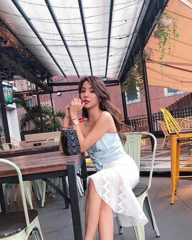 健身房遇见高冷御姐是谁,健身房健身的萝莉