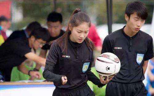 中国足球裁判信息解读,中国足球裁判实现了小目标