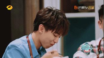 王鸥打瘦脸针真的假的,王鸥真的打过瘦脸针吗