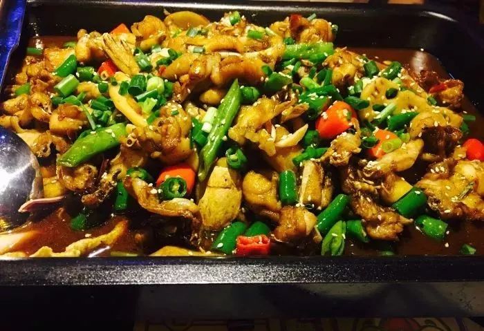 南宁市藏在巷子里的大排档,南宁隐藏在小巷的川菜