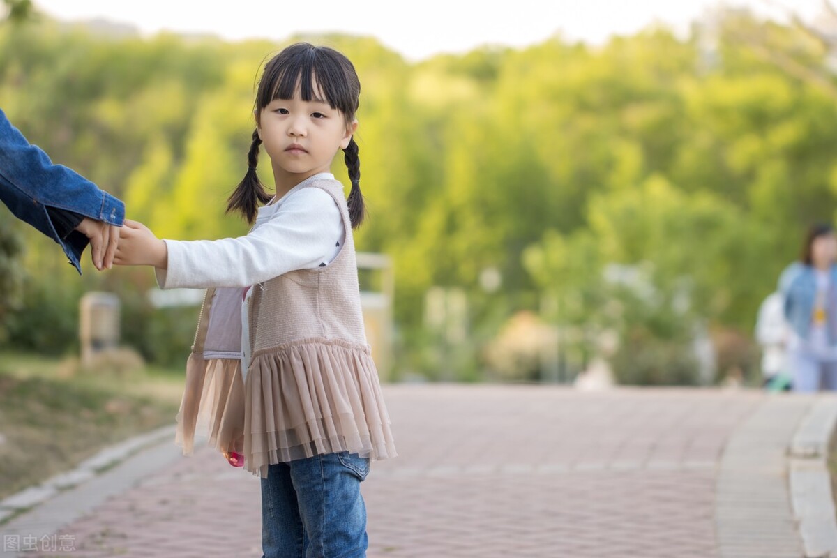 看了复旦教授的“学渣”儿子才知道，为人父母还是得认命
