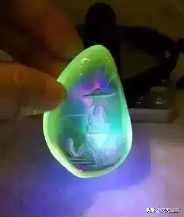 蜜蜡的鉴别方法和讲解,蜜蜡鉴别的方法和技巧