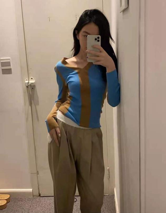 王菲穿衣搭配紧身中裤,王菲穿灯笼裤太有范了