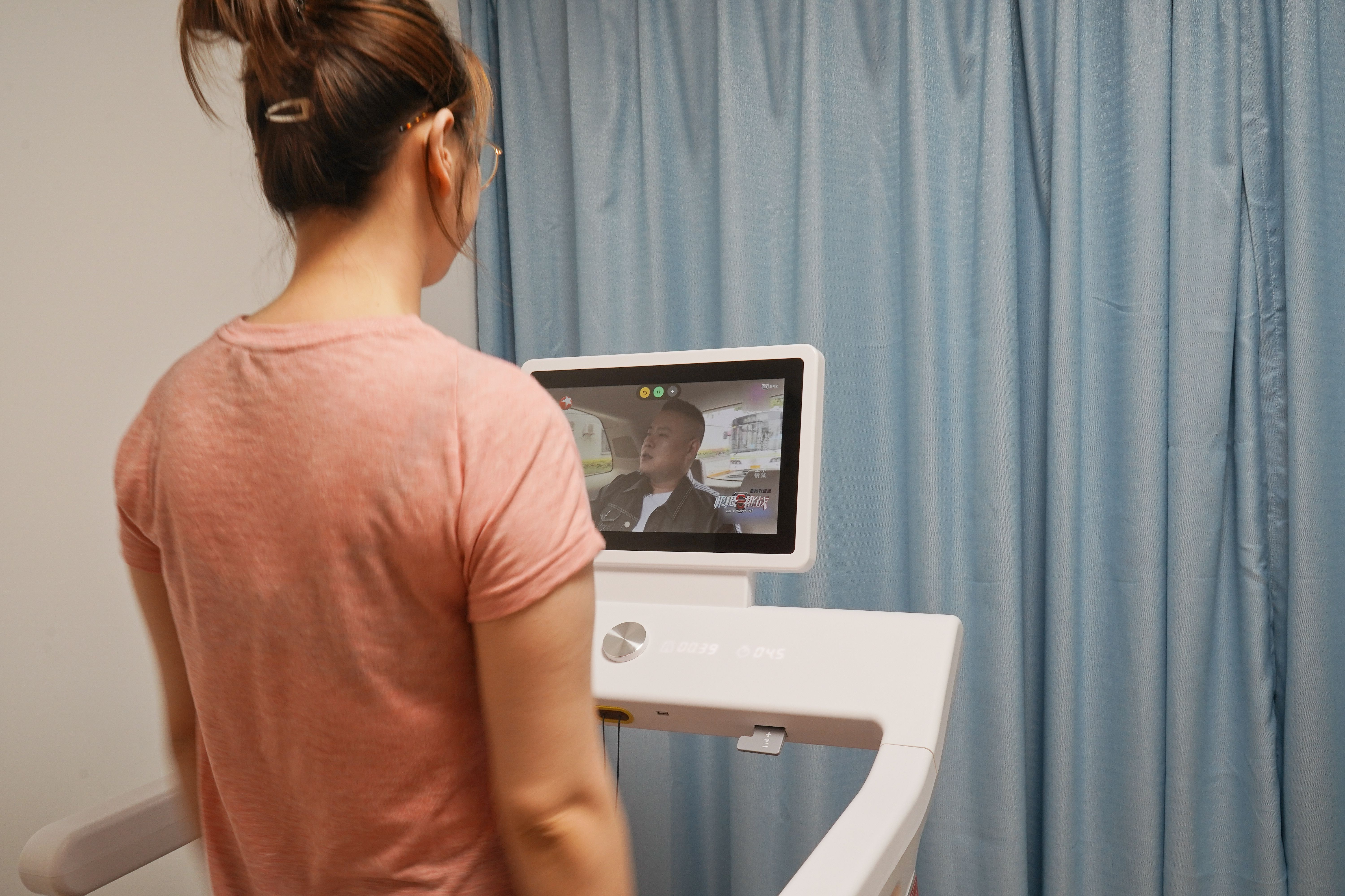 锐步跑步机和赤兔跑步机哪个好,舒华跑步机和赤兔跑步机