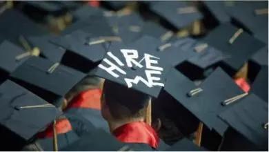 在家带孩子上网课又要工作,在家陪孩子上网课又担心公司生意