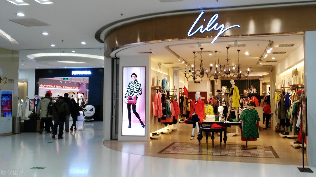 我，46岁，6年开7家店月入20万，贪图享受店作没了还成大龄剩女