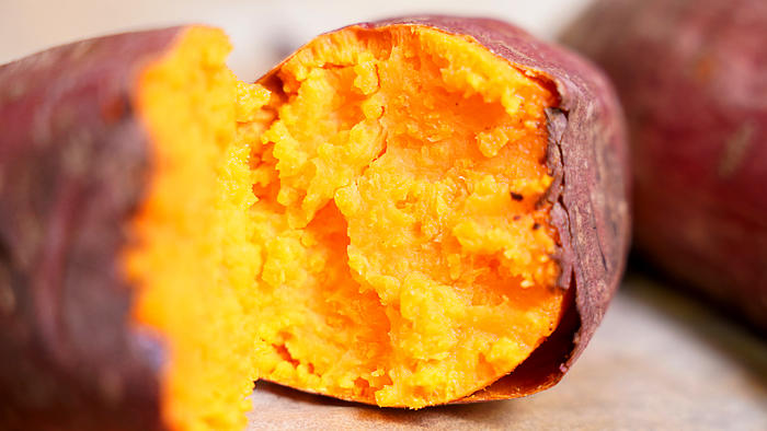 柏翠5400烤箱和海氏c40哪个好,海氏i7烤箱和海氏c40有什么区别