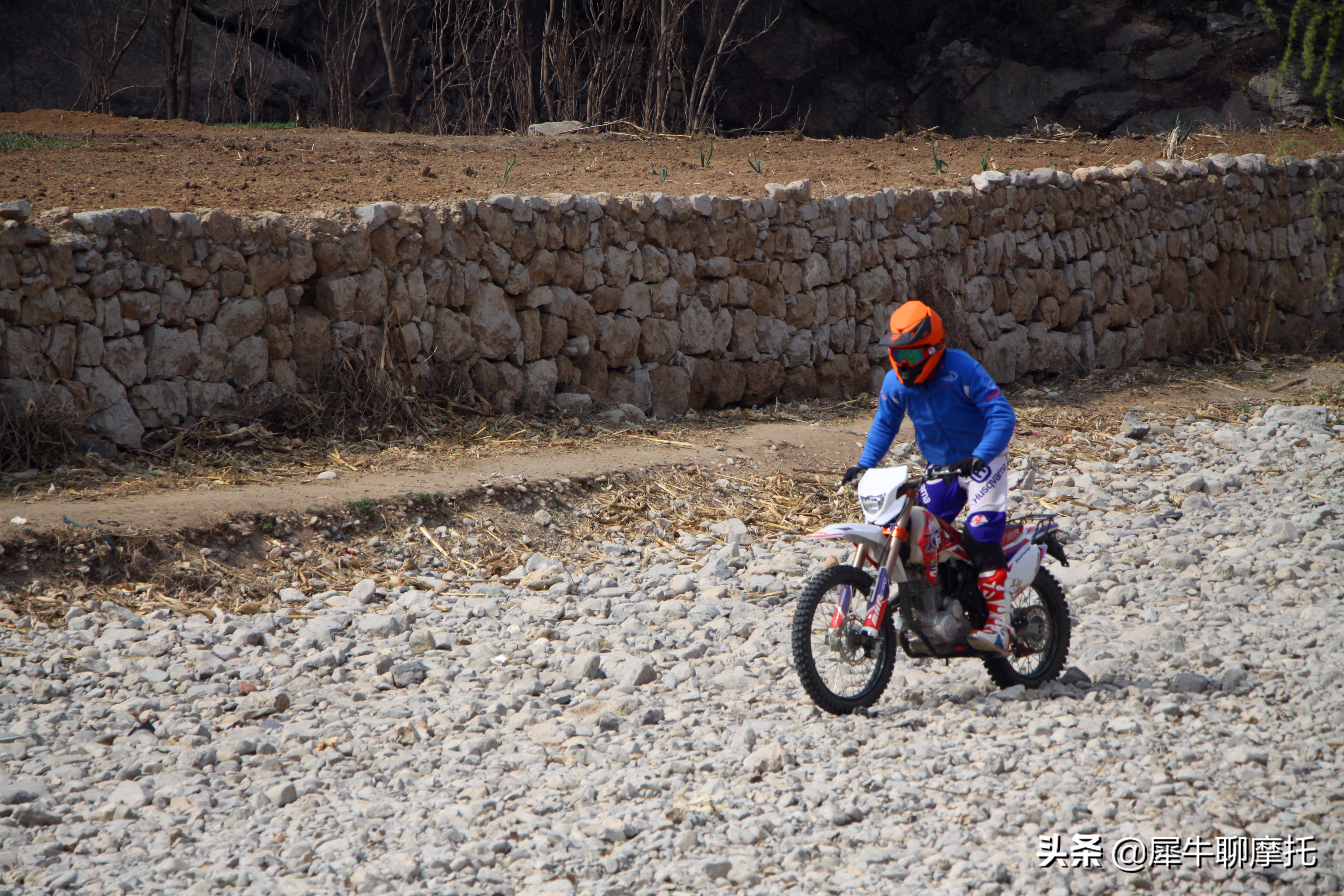 在哪玩越野车更合适,玩越野车的真实感受