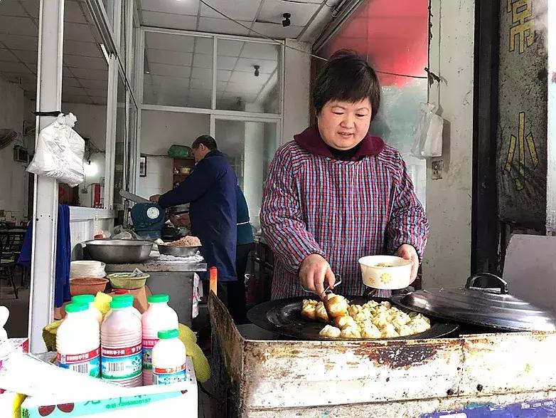 海小、曙光中学、二中……宁波这5所学校边上的老底子早餐，很多人毕业了还念念不忘……