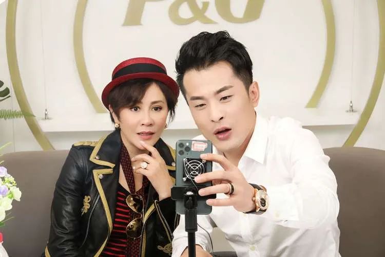 辛巴百亿电商帝国,快手辛巴身价多少个亿