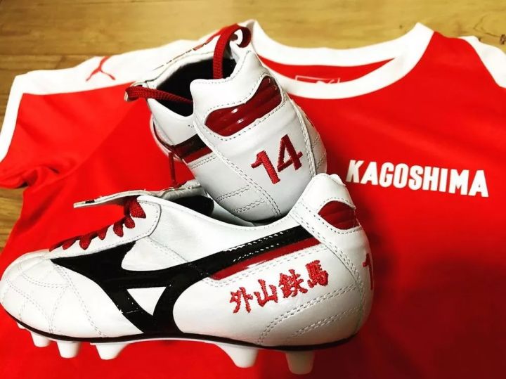 球鞋diy靠不靠谱,diy球鞋能入手吗