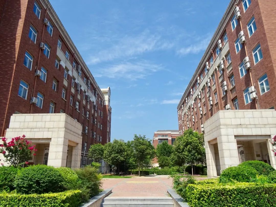 2021年郑州小升初择校必看的15所热门民办初中食宿情况集合