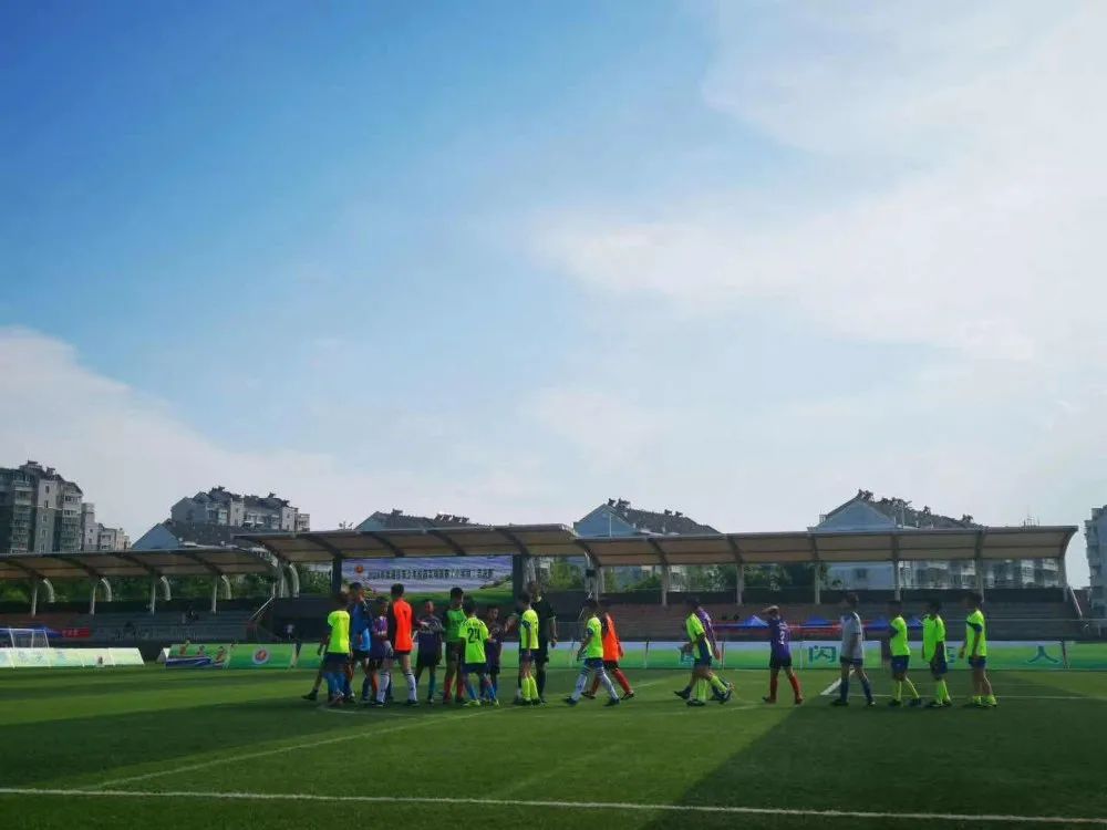 南通开发区小学足球比赛,江苏省南通市实验小学足球队