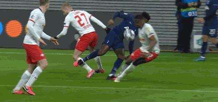 欧冠球员昏倒,欧冠莱比锡受伤