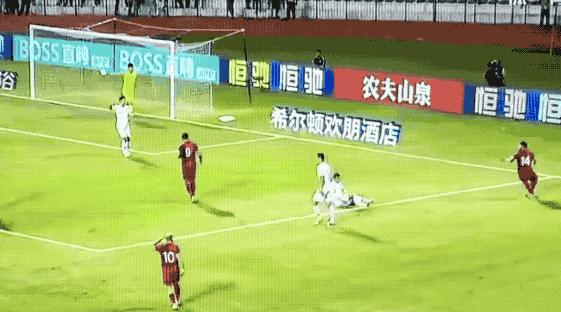 国足1-2负乌兹别克斯坦赛后,国足0-1不敌叙利亚全程解说