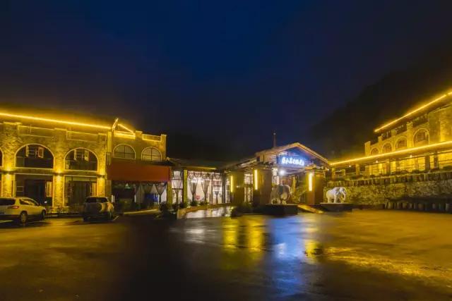 循着雪的方向，喇叭河颜值不输北欧，耍法多到让人尖叫