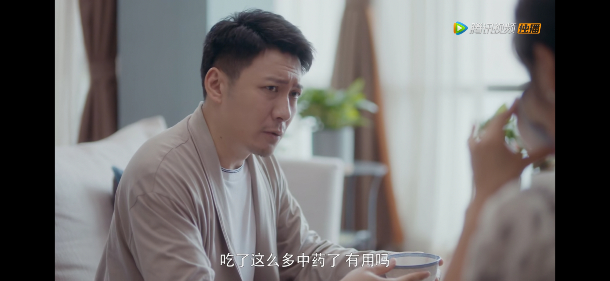 楼下住个神经衰弱的邻居怎么办,新搬来的邻居让我神经衰弱