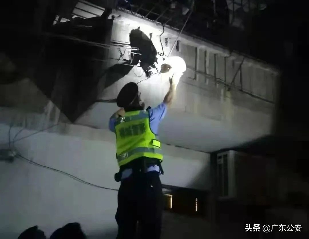 大雪纷飞坚守在抗疫一线的视频,深夜零下七度坚守抗疫一线