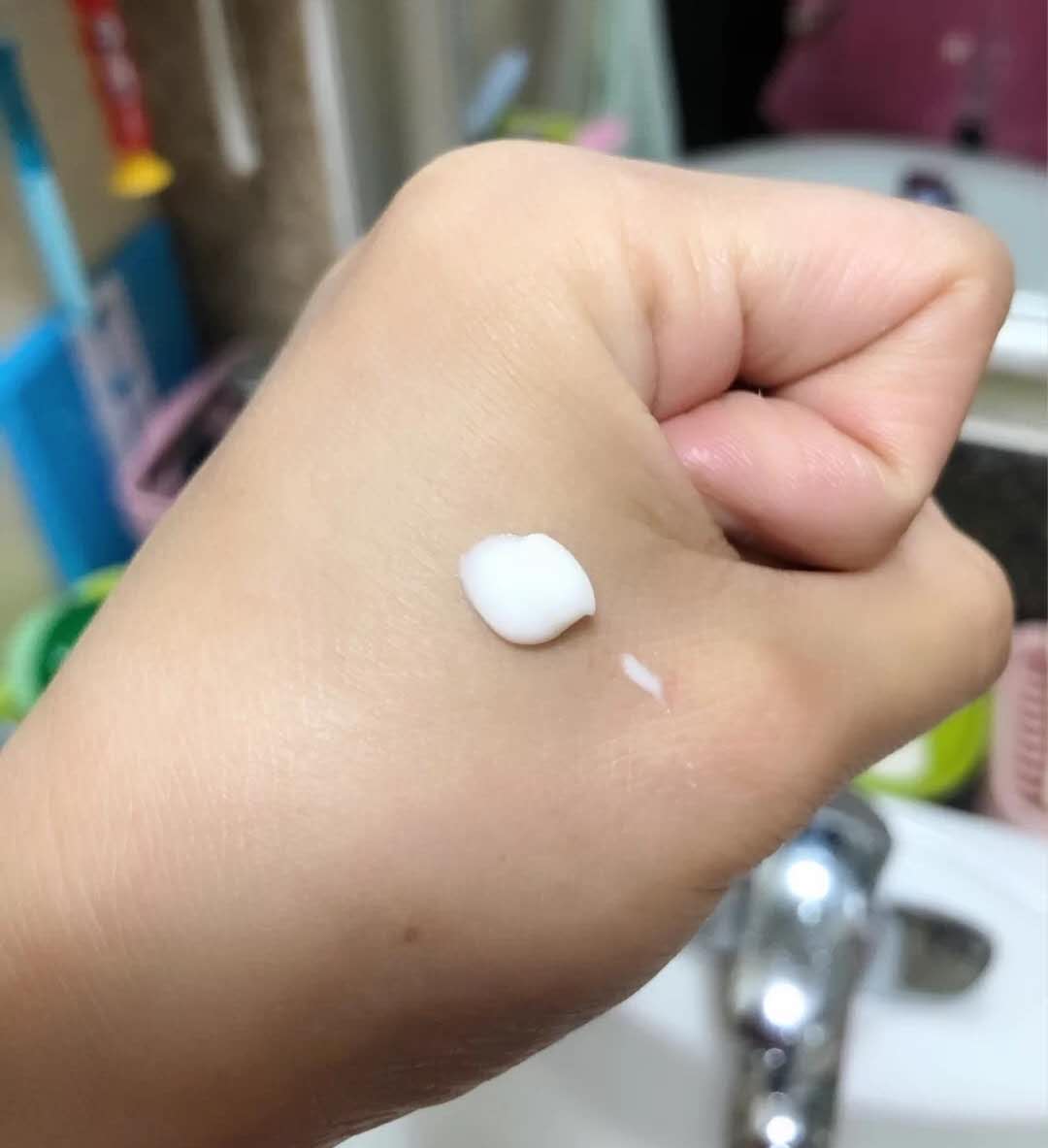 好用却不贵的化妆品,好用到震惊的护肤品和彩妆