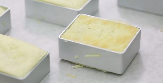 一年销量一亿蛋黄酥,凤梨酥一年卖出4400万