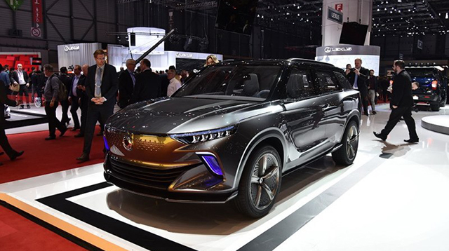 韩系即将上市硬派越野车,韩系suv的崛起全新胜达惊艳车展