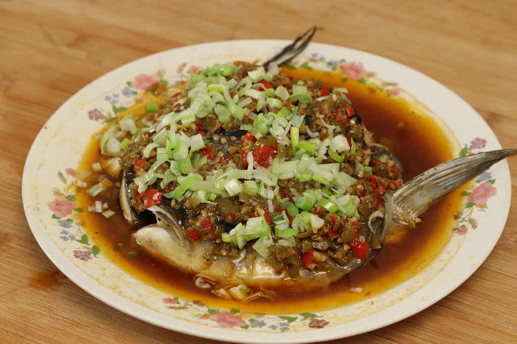 热门鱼头做法你学会了吗,这才是鱼头汤的正确做法