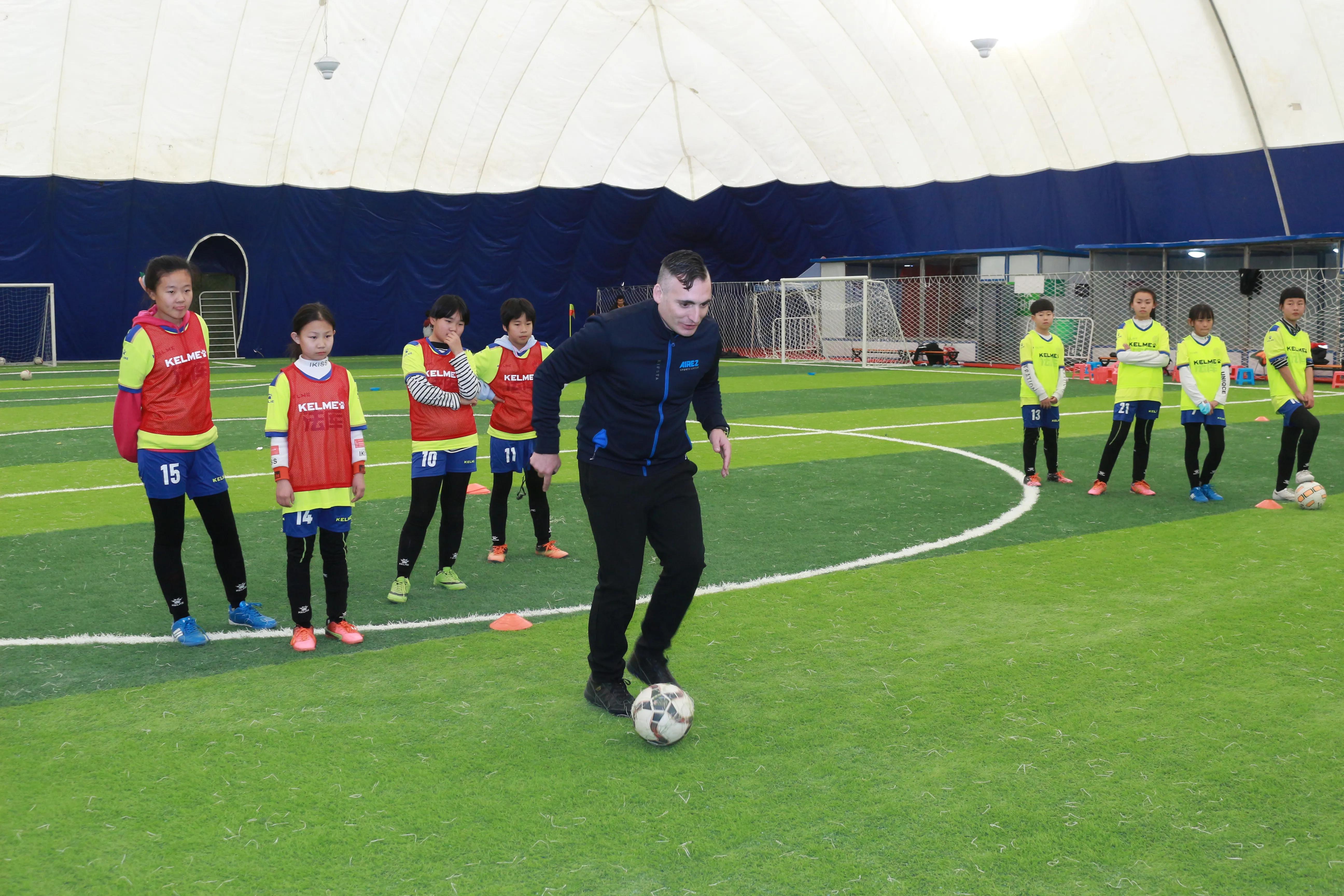 沈阳市“满天星”训练营交流活动启动仪式在沈阳儿童足球公园举行