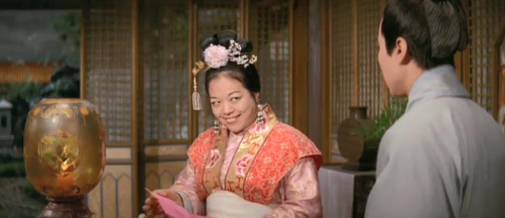 新郎嫌弃新娘长得丑不肯洞房电影,新郎以为新娘很丑不肯揭盖头