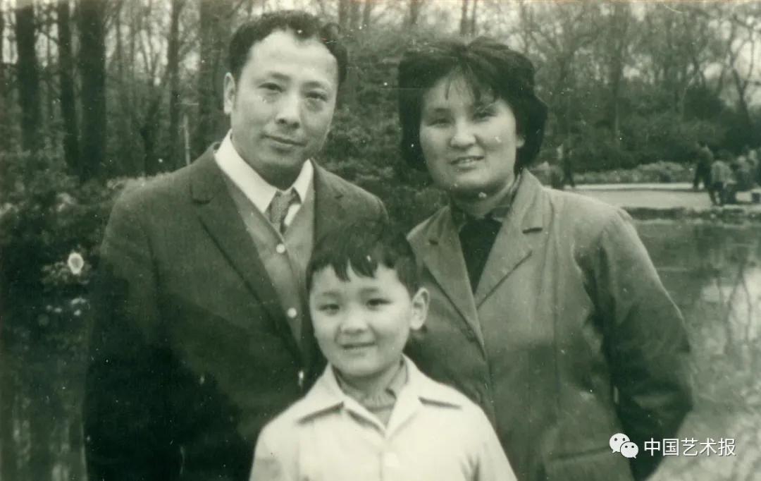 傅琰东春晚魔术大全,傅琰东春晚魔术变装