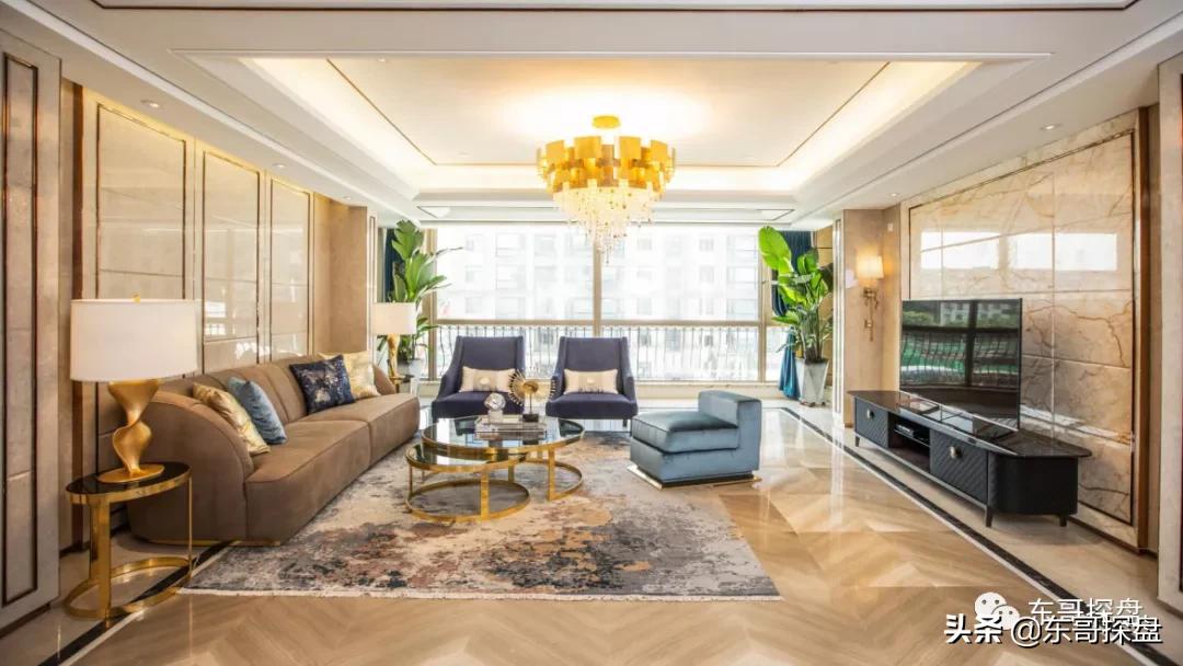 同行眼中的“另类”，购房者眼中的“匠人”。谁对谁错？