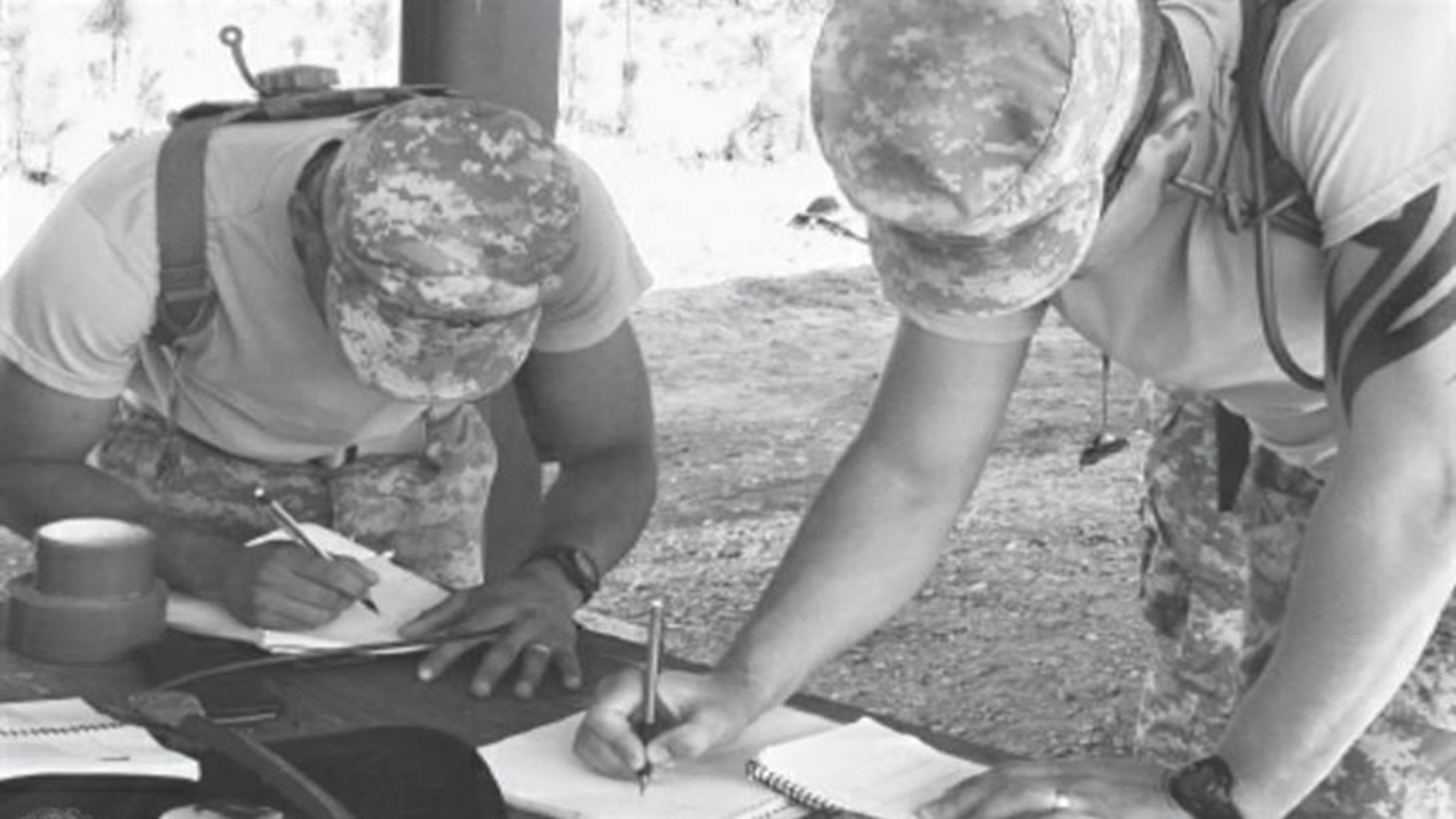 CQB战术的破门攻坚，实战中操作方法不同，安全与快捷是首选