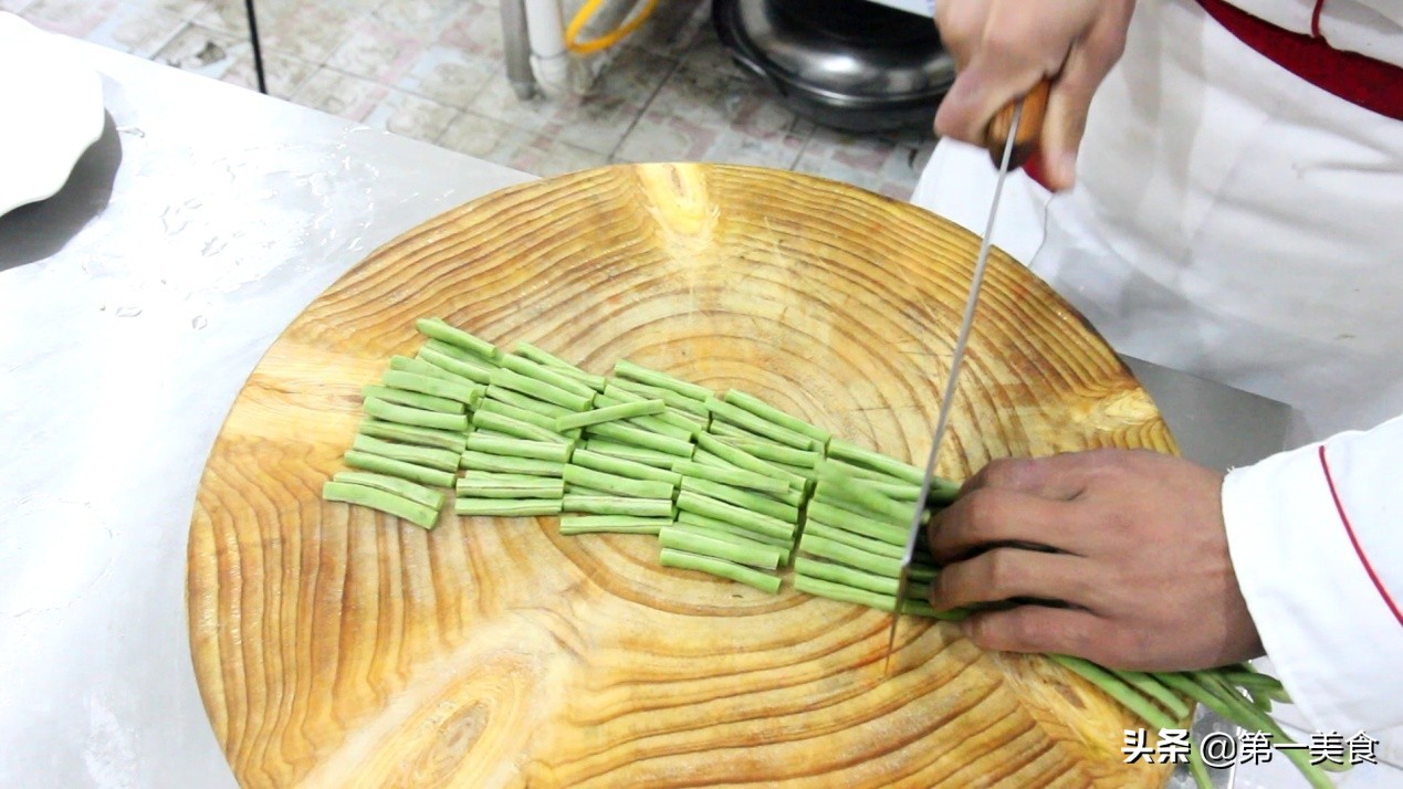 凉拌豆角家常做法麻酱不放蒜,豆角的家常做法凉拌豆角