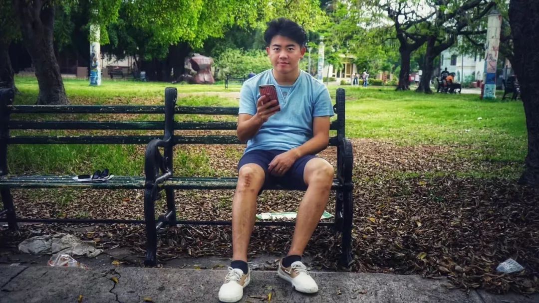 美国西海岸(碰撞)古巴哈瓦那