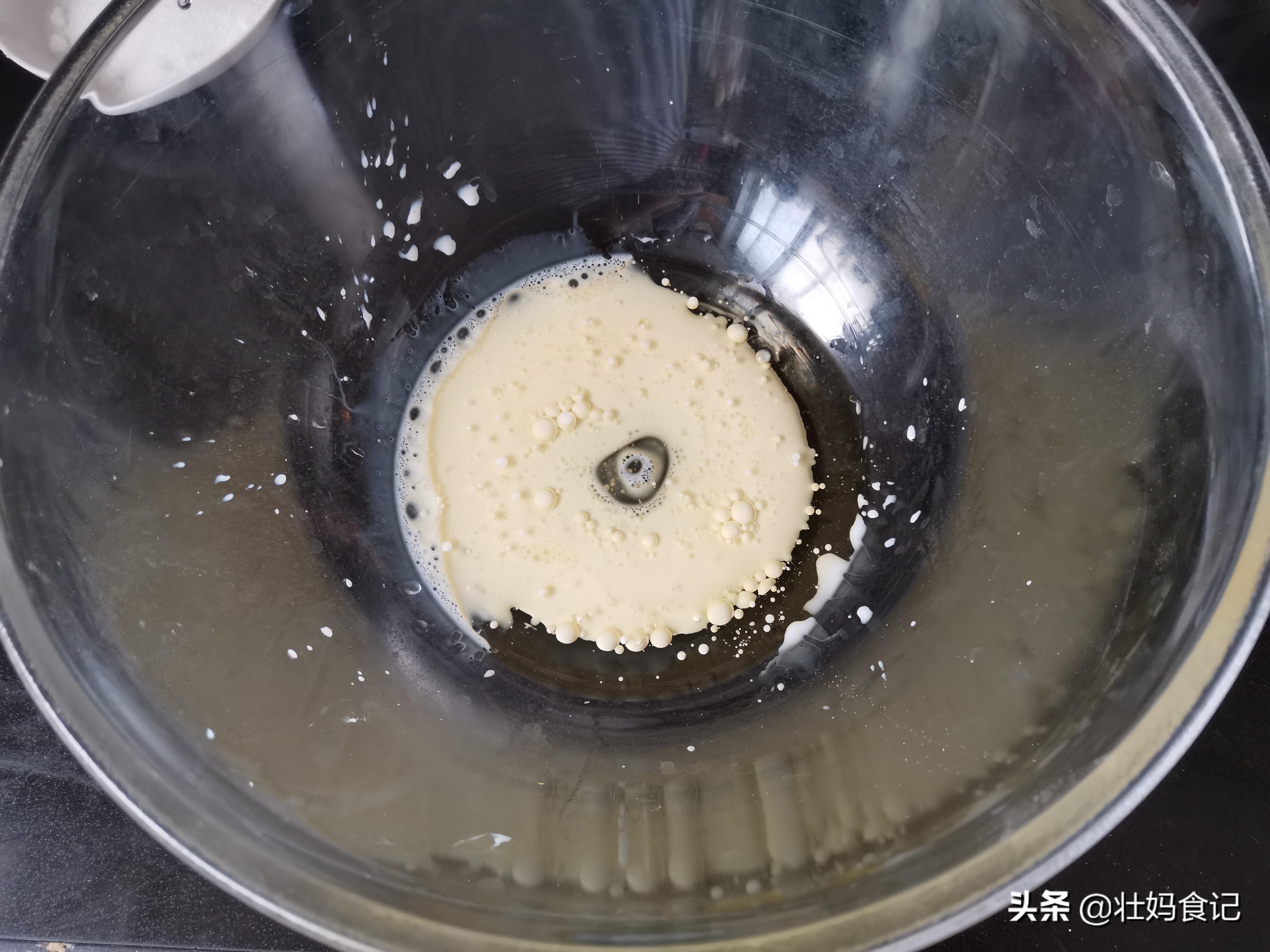 超详细的戚风蛋糕教程,学会戚风可以做什么甜品