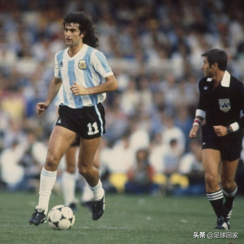 中国哪位历史名人也是足球明星,我国哪位历史名人是足球明星