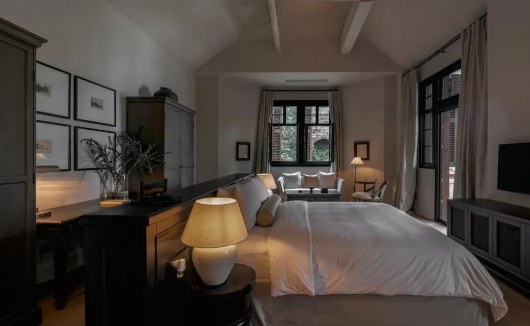 西湖边的传奇山庄，开业登顶“杭州最贵酒店”，旧址重生yyds