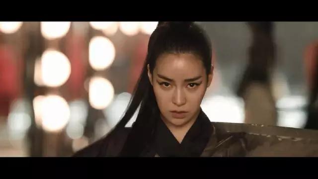 韩国版汤唯图片大全,汤唯韩国青龙颁奖典礼完整版