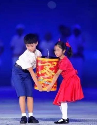 回顾奥运圣火点燃瞬间,体坛往事完整版