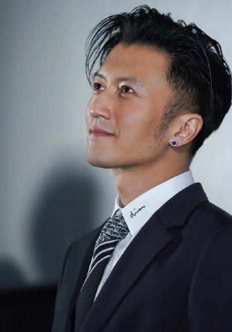 谢霆锋为何背叛王菲选择张柏芝,谢霆锋或王菲2020年关系如何