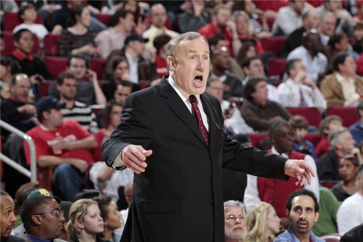 盘点nba各队的离谱操作,nba赛场贿赂裁判