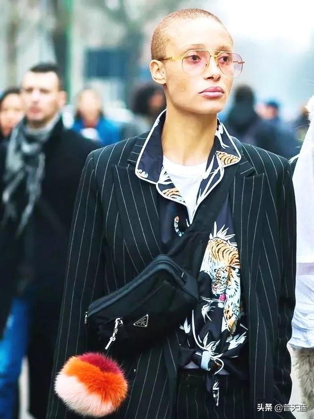 最受欢迎的lv包包,古驰最受欢迎的包包