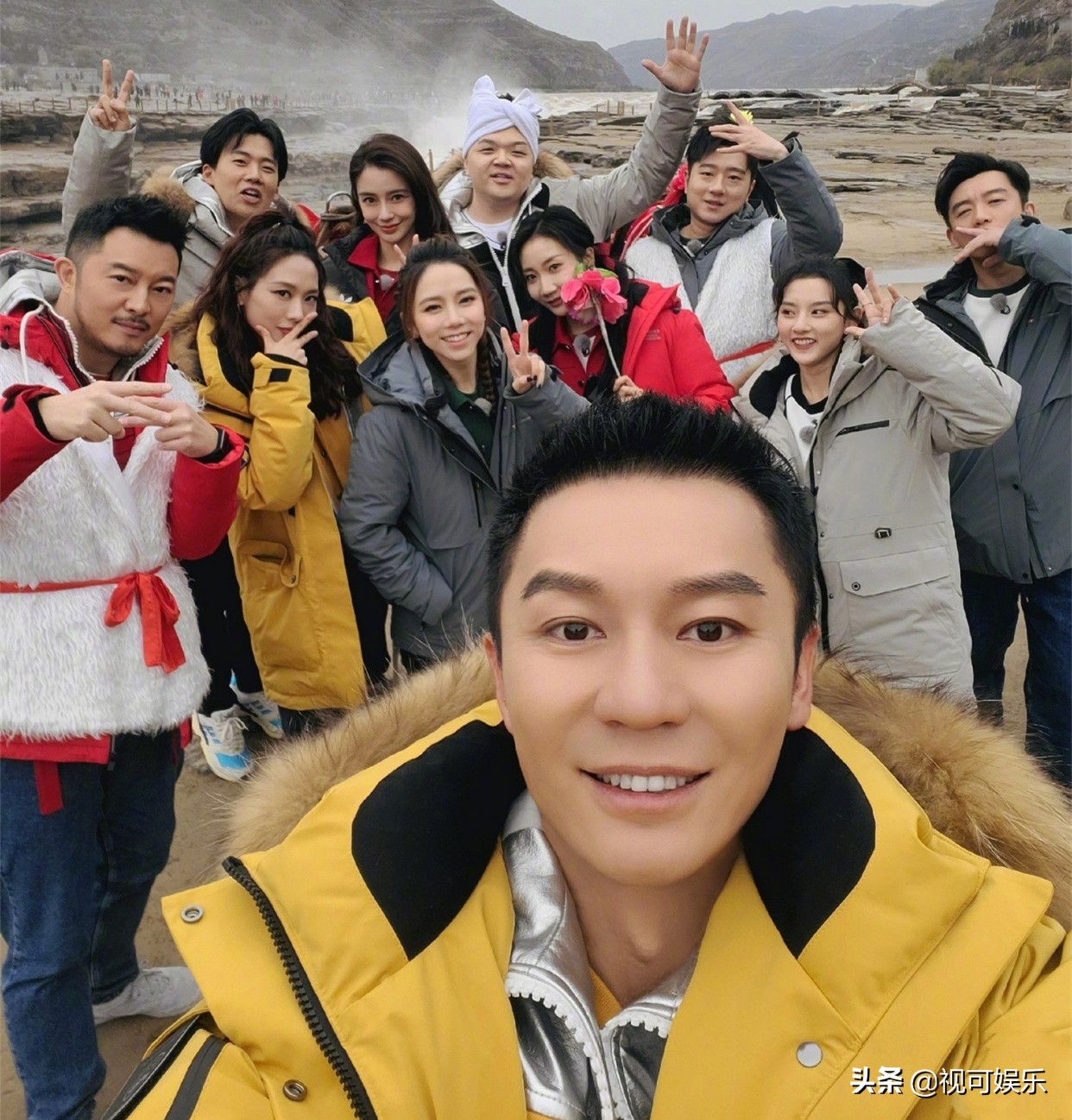 跑男三兄弟新综艺上线，鹿晗用裤衩擦嘴，陈赫成现实版“铁公鸡”