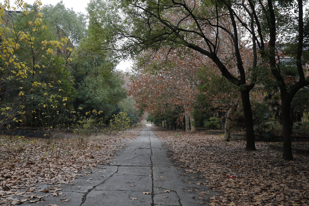 武汉轻型汽车制造厂,武汉特种车制造厂
