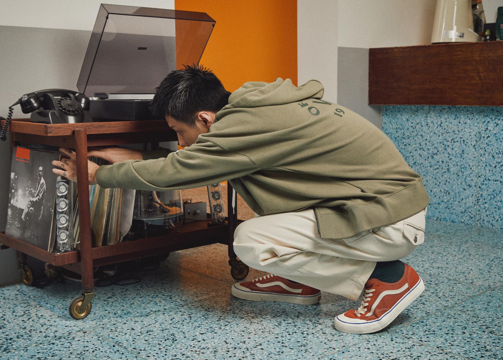 vans街头风格壁纸,vans秋日叠穿